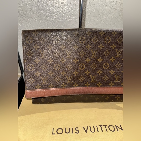 LOUIS VUITTON Monogram Porte Envelope Clutch Bag - Picture 2 of 12